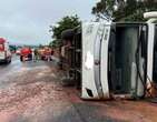 Ãnibus tomba e funcionÃ¡rio morre na hora em rodovia de Minas