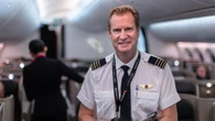 Aussies say ‘oui’ to Qantas’ first non-stop flight to Paris