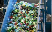 « Une trahison à l’humanité » : un nouveau projet de traité contre la pollution plastique présenté et immédiatement rejeté par plusieurs pays
