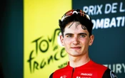 « Il ne pouvait rien m’arriver de plus beau » : Ewen Costiou, une journée de folie et des émotions pour la vie sur le Tour de France