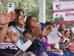 Penúltimo día de pagos de las becas Benito Juárez y Rita Cetina