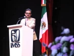 Reconoce IMSS a más de 8 mil 600 camilleros; movilizan a 201 mil pacientes diarios