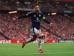Manchester United da golpe casi letal en Europa League