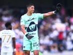 ¡Volvió a fallar! Rodrigo Parra regala otro gol con Pumas