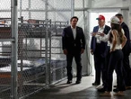 DeSantis anuncia las primeras deportaciones de migrantes del 'Alligator Alcatraz'