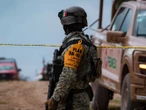 Ejército Mexicano y Guardia Nacional realizan acciones contra el narcotráfico en cinco entidades 