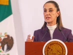 Maestros en riesgo que población no los apoye: Sheinbaum ante quema de oficinas del SNTE