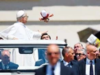 Gesto de cariño para el Papa