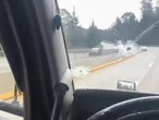 Chofer frustra asalto, pero resulta lesionado en la México-Puebla