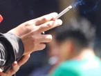 Mexicanos fumadores gastan casi 500 pesos al mes en cigarros