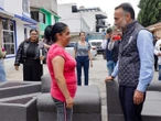 Fernando Flores encabeza entrega de apoyos a personas afectadas por intensa tormenta en Metepec