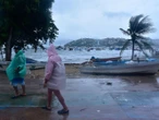Alertan en Guerrero por lluvias muy fuertes; esta madrugada podría formarse la tormenta tropical Erick