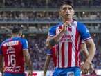 Alan Pulido volverá a Chivas en busca de cambiar la historia