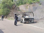 Asesinan y queman a cinco policías en Chiapas
