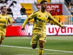 Sin Edson Álvarez, el Fenerbahçe empata en Estambul