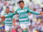 Santos golea a Pumas y triunfa en Jornada 1 tras cinco torneos