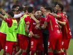¡Esa mano! Festejo de Toluca desata polémica
