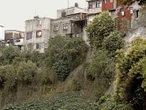 Miles de familias en riesgo en barrancas de la Álvaro Obregón