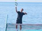 Realizan exhibición de Mextenis en una cancha flotante en Acapulco