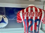Chivas retira a Omar “N” del museo del Estadio Akron 