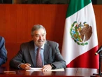 Es una prioridad reforzar los servicios consulares en EU: De la Fuente