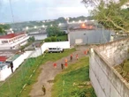 Custodios de penal van dos días retenidos; acusan a director del cárcel de Tuxpan