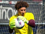 Guillermo Ochoa descenderá si...