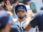 Jonathan Aranda conecta su octavo cuadrangular del año 