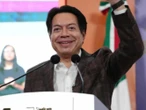 Mario Delgado testigo de honor en convenio entre Secretaría de las Mujeres y SNTE
