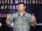 'Canelo' desata polémica con leyendas