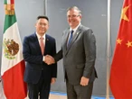 Marcelo Ebrard se reúne con embajador de China en México