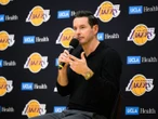 Los Lakers dieron una extensión de contrato a su entrenador