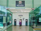 Tres letras cobran en el penúltimo día de la Pensión del Bienestar