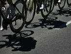 Le dan la razón a ciclista transgénero