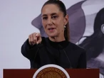 Sheinbaum propone mesa comercial con China y defiende clima de inversión en México