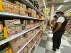 Mexicanos consumen 4.5 millones de sopas instantáneas al día, alerta LabDO