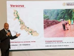 Resueltas, 130 de las 132 afectaciones en carreteras por lluvias en 5 estados: SICT