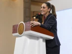 Sheinbaum se reúne con congresistas estadounidenses en Palacio Nacional