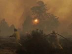México apoya a Canadá ante ola de incendios; envío 101 combatientes