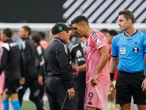 Castigan a Luis Suárez tras escupir