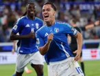 Italia golea y mantiene esperanza de regresar a un Mundial