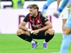 Aficionados del AC Milan piden a Santiago Gimenez que se quede