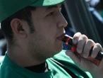 Diputados reciben propuesta presidencial para prohibir vapeadores