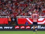 'Chicharito' sigue borrado de Chivas