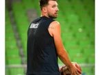 Luka Doncic sufre lesión y enciende alarmas en Lakers