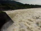 ¡Ahí va el agua! Realiza Conagua descarga controlada de la presa Cerro de Oro en Oaxaca