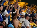 Fan de Dodgers sufre racismo y amenazas de ICE 