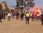 Rayo cae en campo de futbol y ‘alcanza’ a tres niños