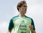 ‘El Vasco’ Aguirre pule a Marcel Ruiz
