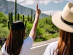 Dos mujeres aceptan un ‘viaje gratis’ y terminan asaltadas en Chihuahua; autoridades investigan